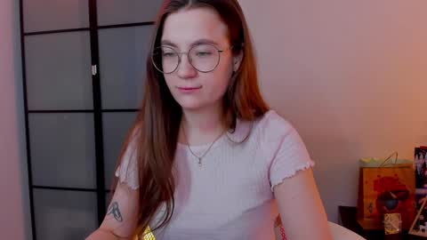 Mia with a big heart  online show from January 2025 03:33:02 AM