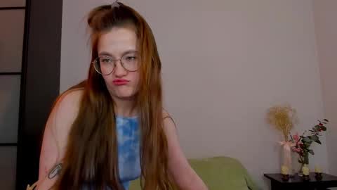 Mia with a big heart  online show from February 2025 08:17:01 AM