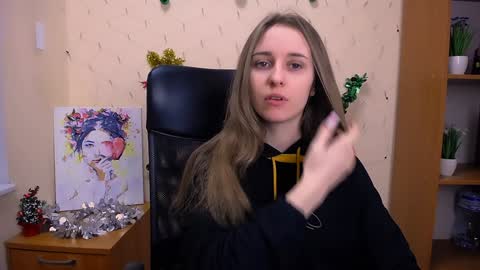 Snapshot of _nicole_new chatting on January 2025 12:27:02 PM Nica online show from January 2025 12:27:02 PM