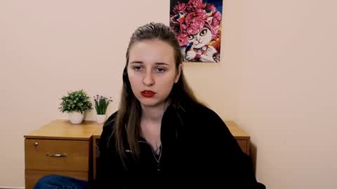 Snapshot of _nicole_new chatting on January 2025 05:51:02 PM Nica online show from January 2025 05:51:02 PM