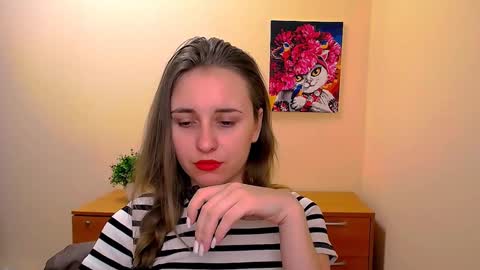 Snapshot of _nicole_new chatting on March 2025 04:29:02 PM Nica online show from March 2025 04:29:02 PM