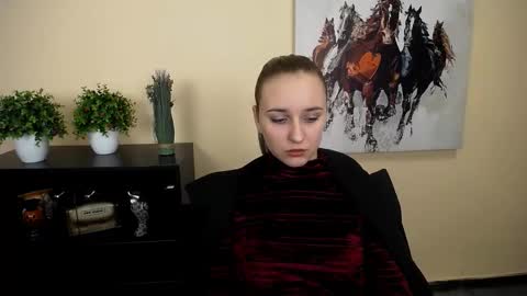 Nica online show from November 2025 09:22:01 AM