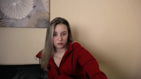 Nica online show from December 2025 09:58:02 AM