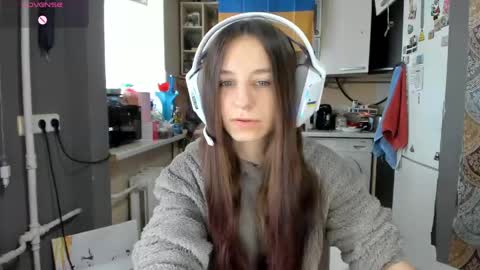 Snapshot of _nika_kik chatting on April 2026 08:35:01 AM Nika online show from April 2026 08:35:01 AM