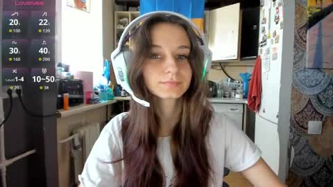 Snapshot of _nika_kik chatting on May 2026 11:16:02 AM Nika online show from May 2026 11:16:02 AM