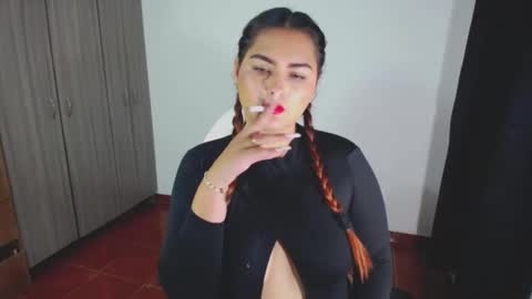 Nina  online show from December 2024 03:21:02 AM