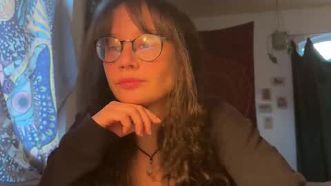 Mila online show from March 2026 05:23:02 PM