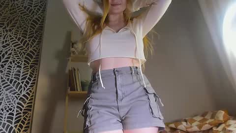 Snapshot of _o0o__ chatting on November 2025 08:41:02 PM Adalin online show from November 2025 08:41:02 PM