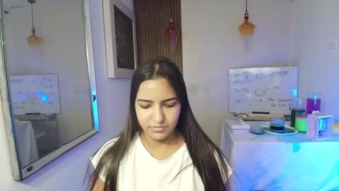 Olivia online show from January 2026 11:02:02 AM