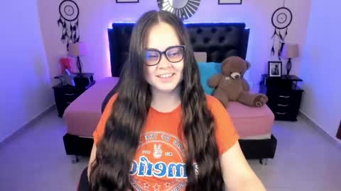 Snapshot of _oliviajoness chatting on April 2026 12:21:02 PM Olivia jones online show from April 2026 12:21:02 PM