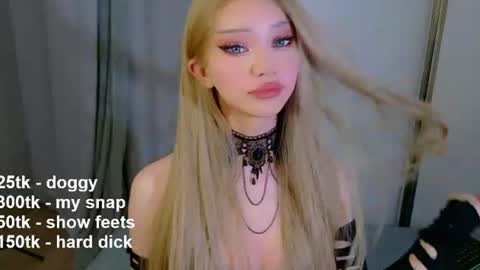 Snapshot of _paprika chatting on June 2026 10:03:02 PM _paprika online show from June 2026 10:03:02 PM