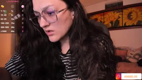 violeta ig  online show from March 2025 02:48:01 AM