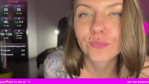  HADLY today day-off see u online 0112  online show from December 2024 08:39:01 PM