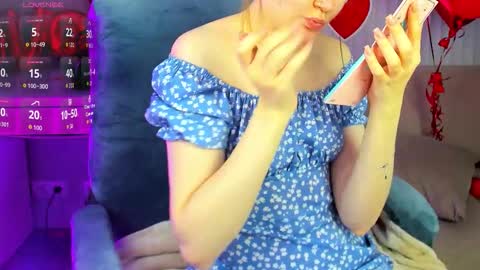 Rina online show from March 2026 01:09:01 AM