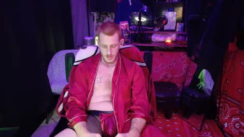 REDxxx online show from February 2025 01:57:01 PM