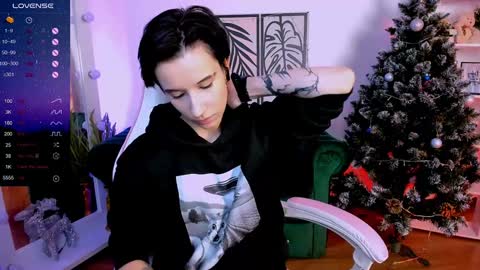 Snapshot of _rein_ramm chatting on January 2025 08:43:01 AM Rein online show from January 2025 08:43:01 AM