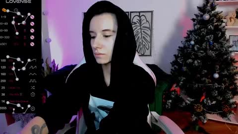 Snapshot of _rein_ramm chatting on January 2025 06:03:01 AM Rein online show from January 2025 06:03:01 AM