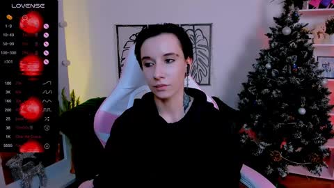 Snapshot of _rein_ramm chatting on January 2025 12:14:01 PM Rein online show from January 2025 12:14:01 PM