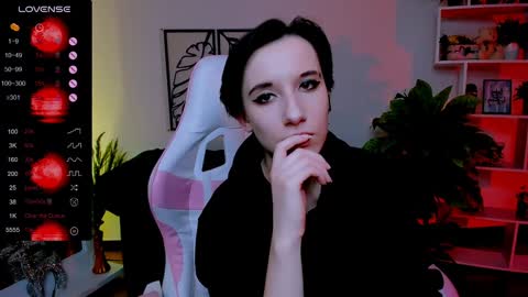 Snapshot of _rein_ramm chatting on January 2025 12:31:02 PM Rein online show from January 2025 12:31:02 PM