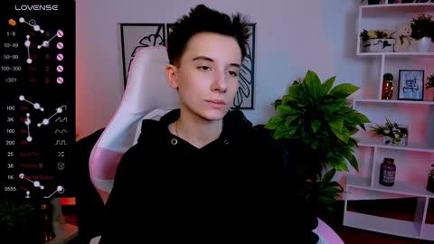 Snapshot of _rein_ramm chatting on February 2025 12:27:02 PM Rein online show from February 2025 12:27:02 PM