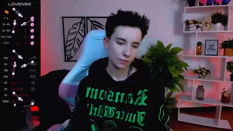 Snapshot of _rein_ramm chatting on February 2025 12:22:02 PM Rein online show from February 2025 12:22:02 PM