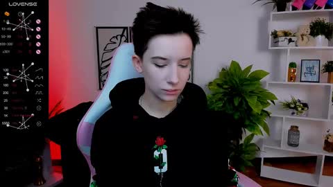 Snapshot of _rein_ramm chatting on February 2025 06:00:01 AM Rein online show from February 2025 06:00:01 AM