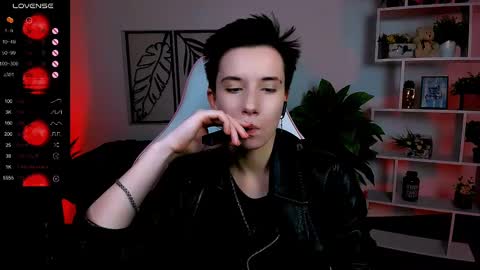 Snapshot of _rein_ramm chatting on March 2025 12:30:02 PM Rein online show from March 2025 12:30:02 PM