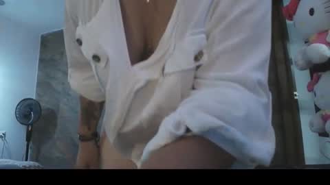 Snapshot of _rose_smith chatting on July 2026 03:33:02 AM _rose_smith online show from July 2026 03:33:02 AM