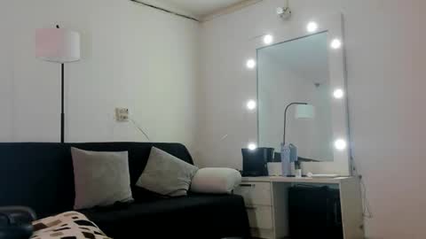 Snapshot of _sahhir chatting on November 2025 05:59:01 PM sair online show from November 2025 05:59:01 PM