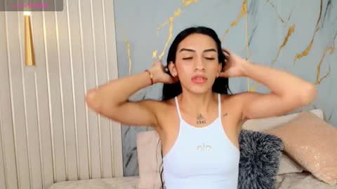 SAMARA SMITH  online show from October 2025 07:22:02 PM