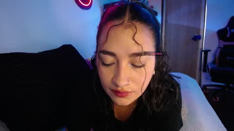  SantaLove  online show from January 2025 07:39:01 PM