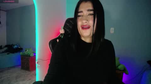  SantaLove  online show from February 2026 12:17:01 AM