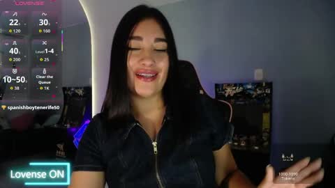 Snapshot of _santalove_ chatting on May 2026 08:14:02 PM SantaLove online show from May 2026 08:14:02 PM