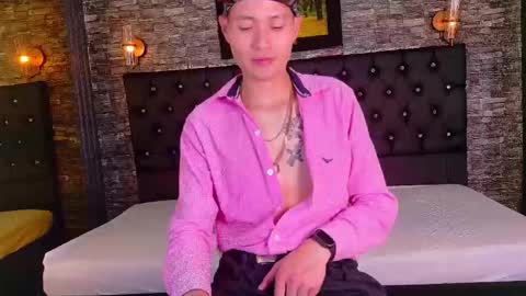 santi online show from March 2026 09:12:01 PM