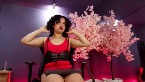 Snapshot of _sarahrose chatting on November 2025 11:42:02 AM Sara online show from November 2025 11:42:02 AM