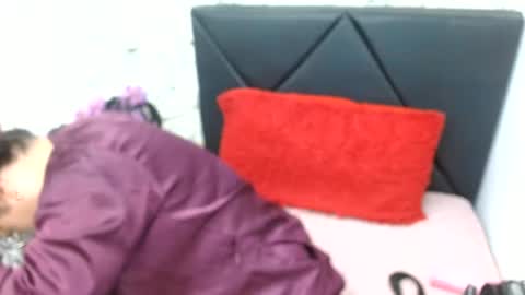 _saraximena_ online show from July 2026 01:39:02 PM