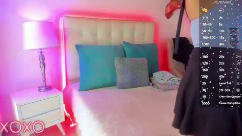 Snapshot of _sasha_miller_ chatting on May 2026 12:32:02 PM Sasha online show from May 2026 12:32:02 PM
