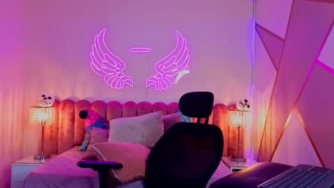 Scarlett online show from October 2025 11:47:01 AM