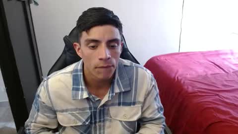 Snapshot of _schnnneider_ chatting on October 2025 08:10:01 PM SCHNEIDER online show from October 2025 08:10:01 PM