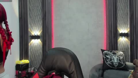 Selene online show from February 2025 02:48:01 PM