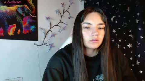 Snapshot of _serendepia_ chatting on July 2026 05:04:02 AM Serendipia online show from July 2026 05:04:02 AM