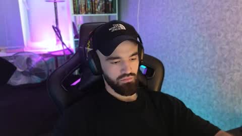 Ask me online show from October 2025 02:59:02 PM