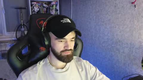 Ask me online show from December 2025 09:32:02 PM