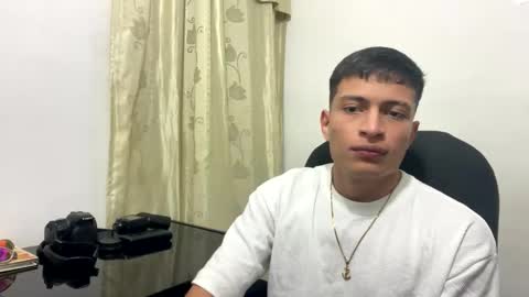Snapshot of _sexy_jack chatting on January 2025 03:42:01 AM Juan Pablo-independent model online show from January 2025 03:42:01 AM