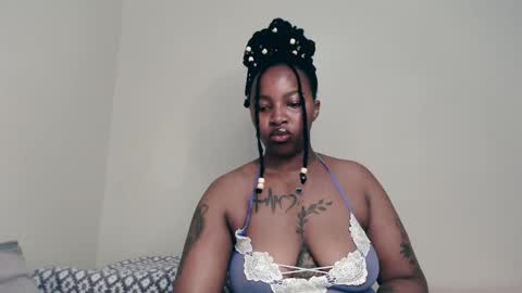 Snapshot of _sexysquirter chatting on November 2025 07:18:02 AM _sexysquirter online show from November 2025 07:18:02 AM