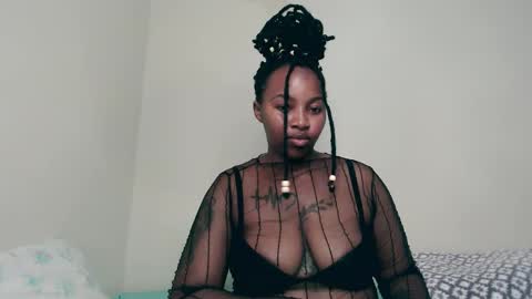 Snapshot of _sexysquirter chatting on November 2025 05:33:02 PM _sexysquirter online show from November 2025 05:33:02 PM