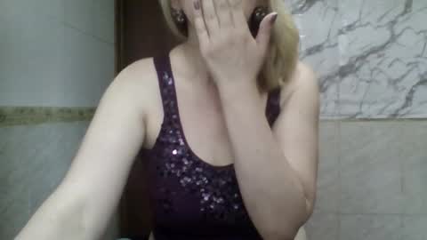 Snapshot of _sexyxsveta_ chatting on June 2026 04:48:01 AM SexyXSveta online show from June 2026 04:48:01 AM