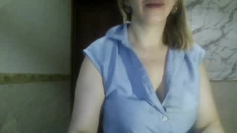 Snapshot of _sexyxsveta_ chatting on June 2026 03:07:01 AM SexyXSveta online show from June 2026 03:07:01 AM