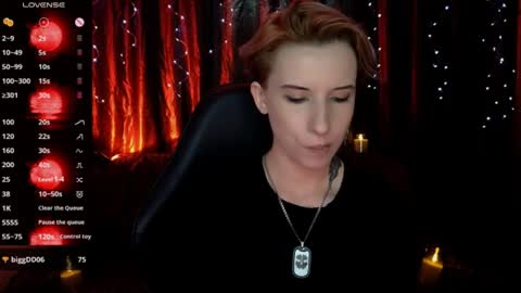 Snapshot of _shadow_devil__ chatting on June 2026 03:42:02 PM Alex online show from June 2026 03:42:02 PM
