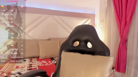 Snapshot of _shayra_ chatting on July 2026 03:21:02 PM Shayra online show from July 2026 03:21:02 PM